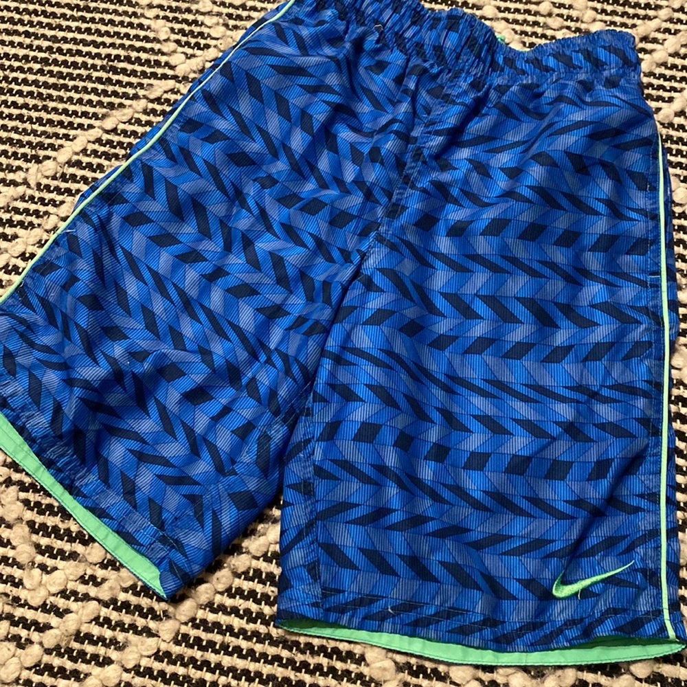 Nike boy’s swim trunks, size S (8-9yrs)